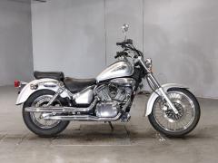 Suzuki INTRUDER 250LC 1999