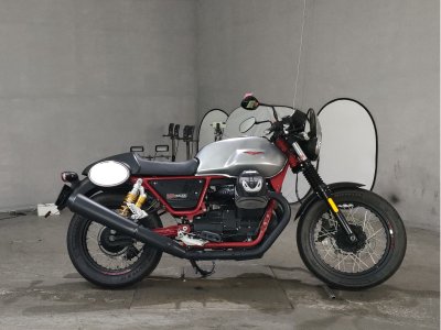 Moto Guzzi V7 3 RACER 2018