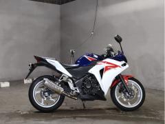Honda CBR250R 2011