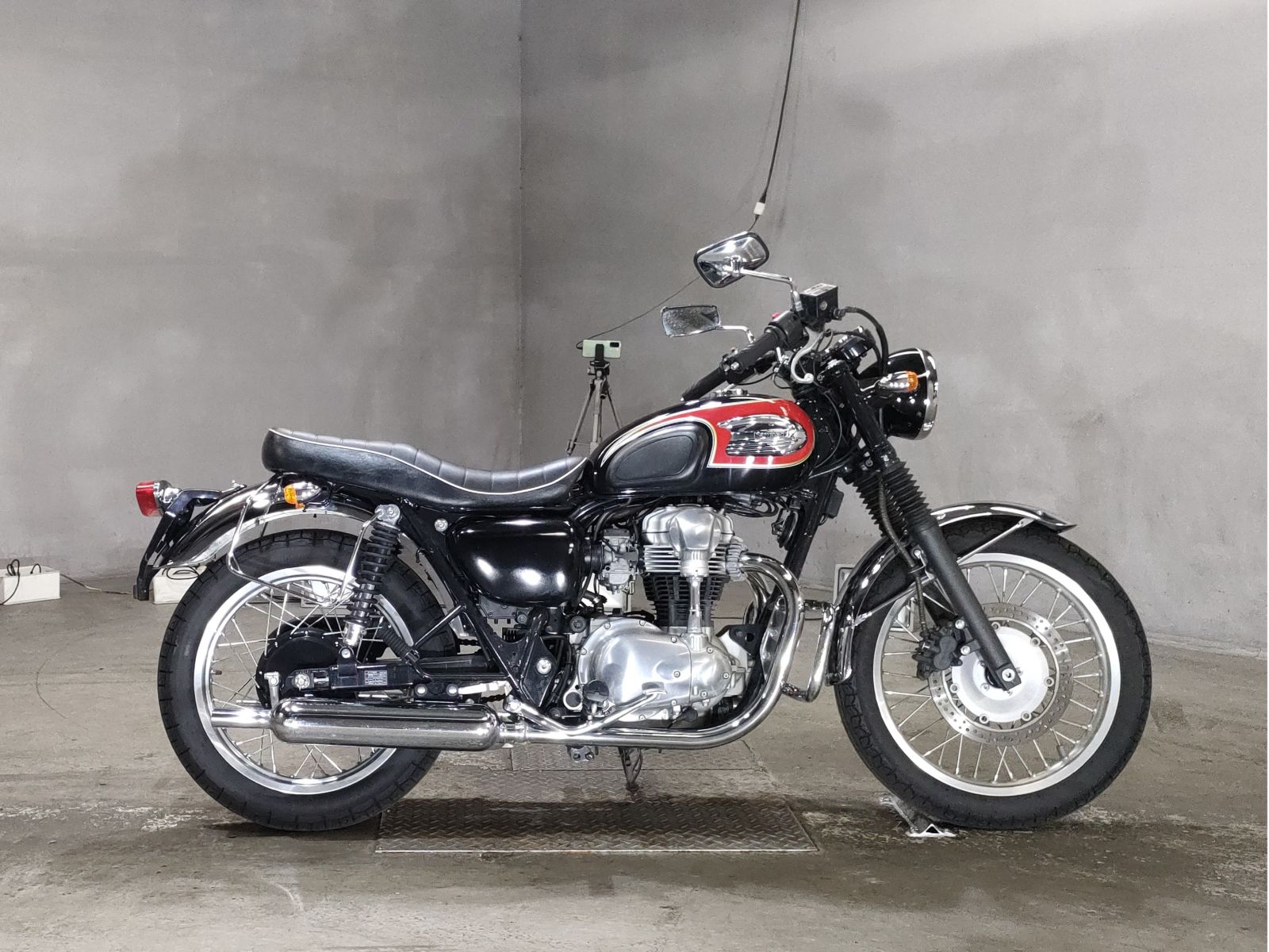 Kawasaki W400 2010