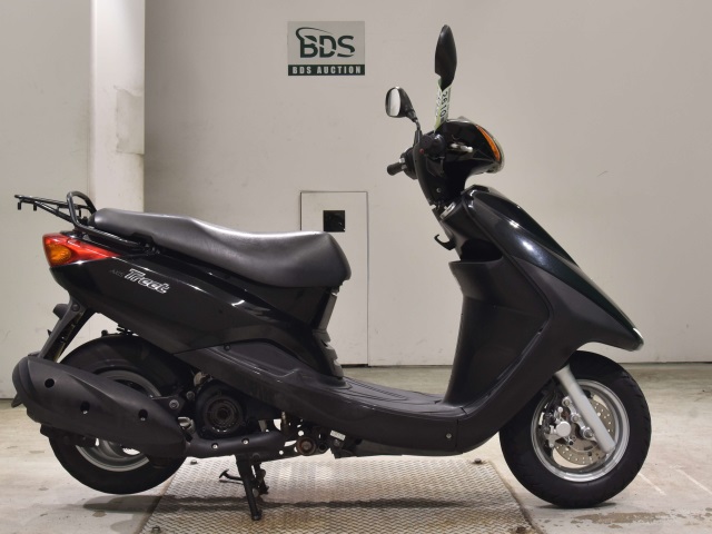 Yamaha AXIS125 2011