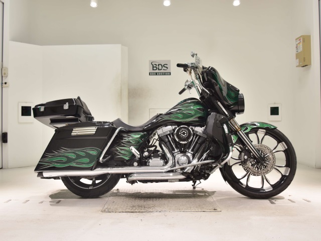 HD SREET GLIDE FLHX1580 2010