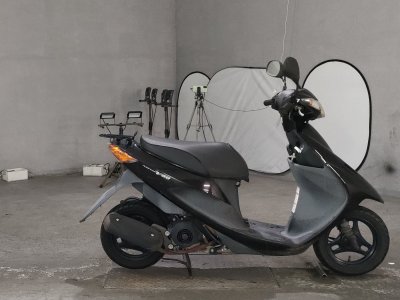 Suzuki ADDRESS V50