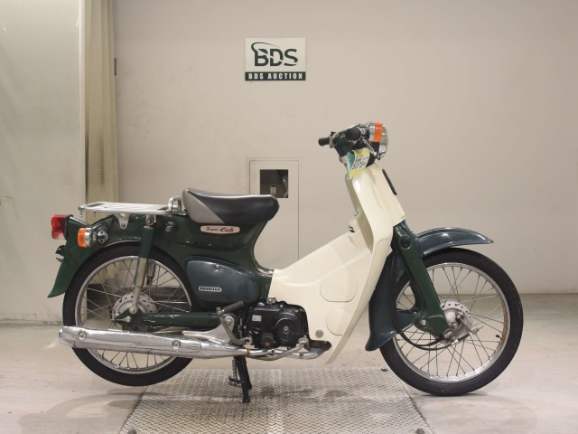 Honda C50 2008