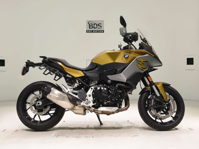BMW F900XR 2022