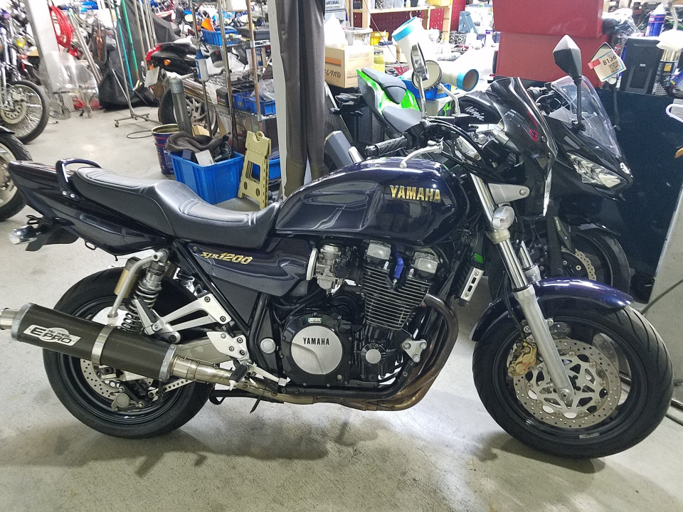 Yamaha XJR1200 1999