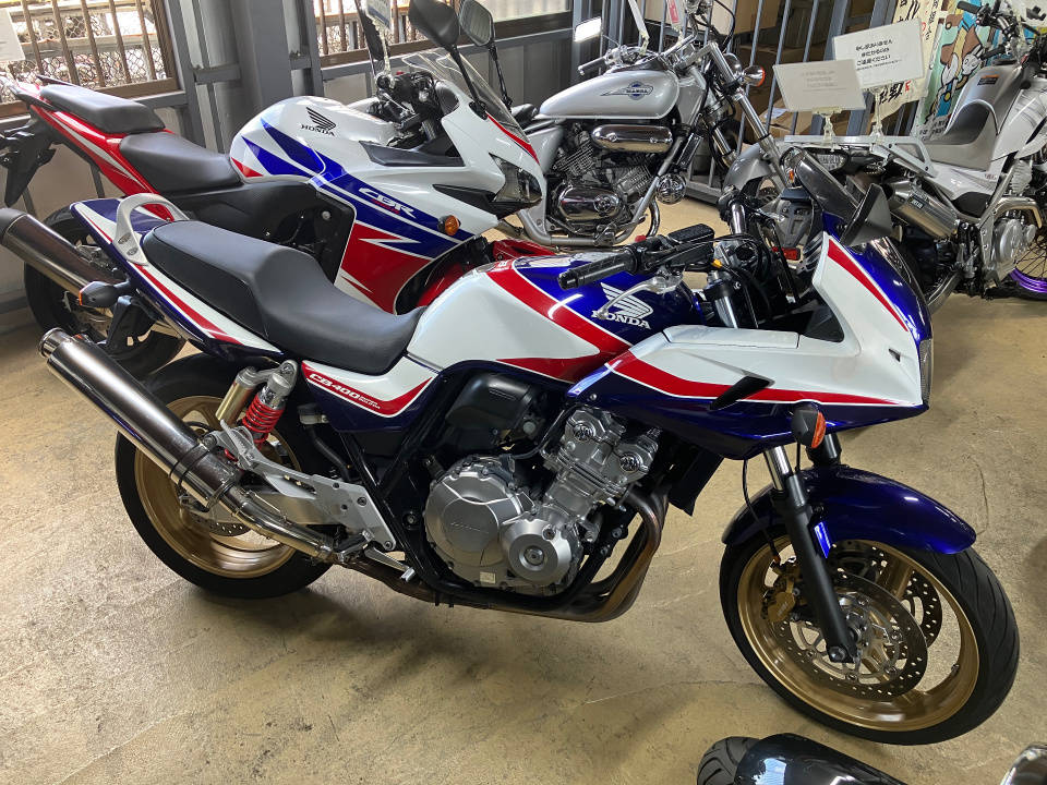 Honda CB400SFVA 2009