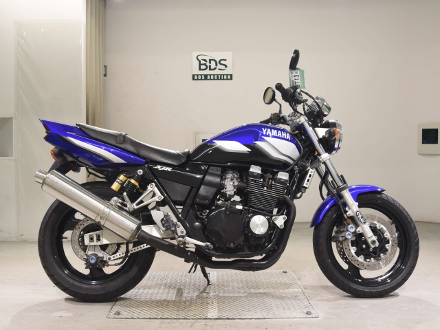 Yamaha XJR400 2002