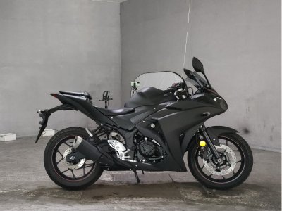 Yamaha YZF-R25 2018