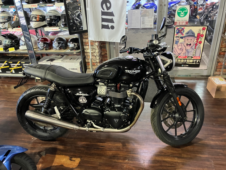 Triumph STREET TWIN 2016
