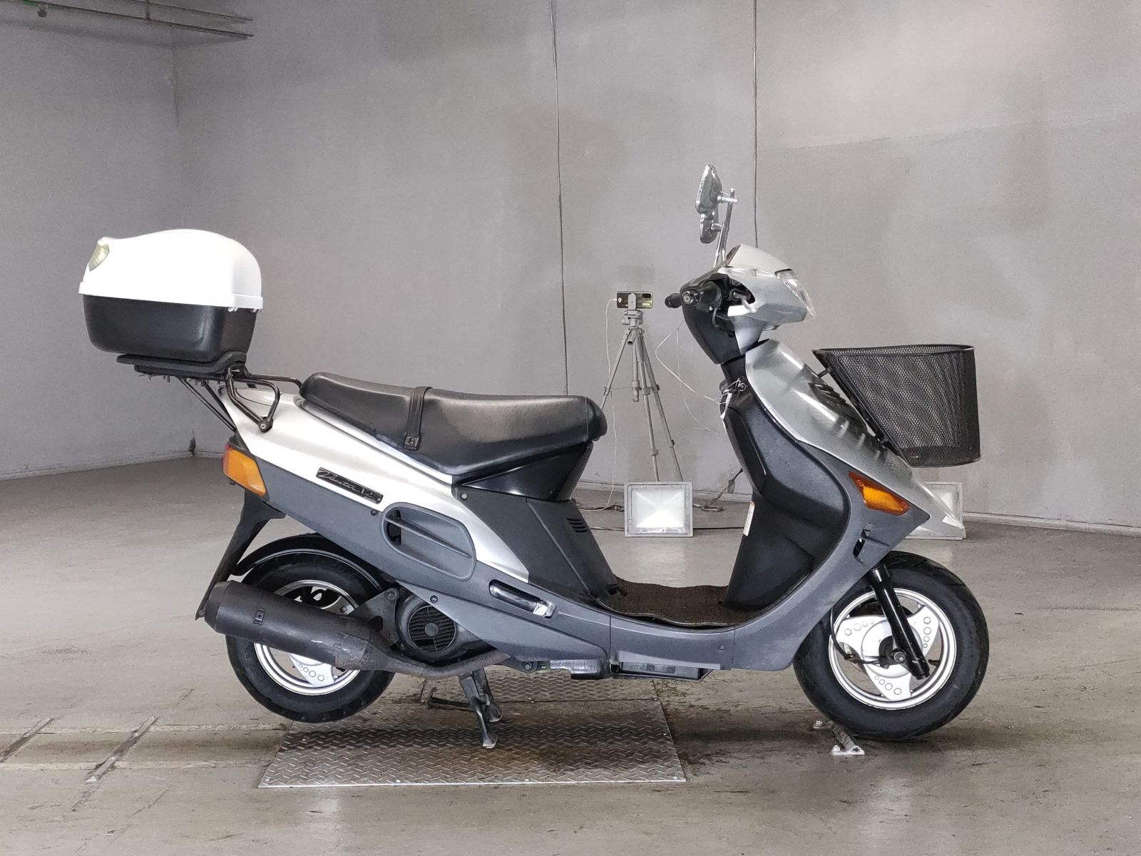 Suzuki VECSTAR 125