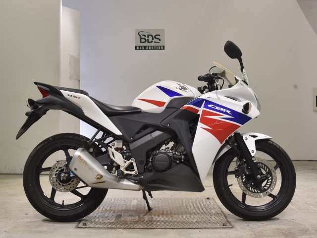 Honda CBR125R 2013