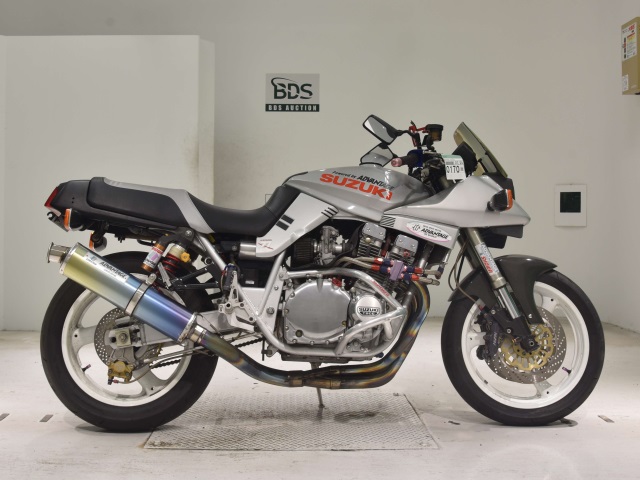 Suzuki GSX1100S KATANA 1999