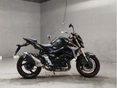 Suzuki GSR750 2013