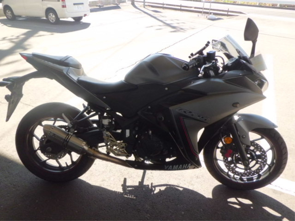 Yamaha YZF-R25 2016