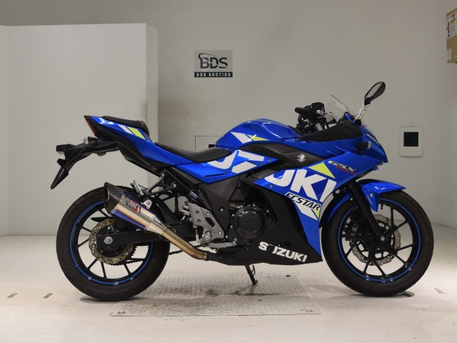 Suzuki GSX250R