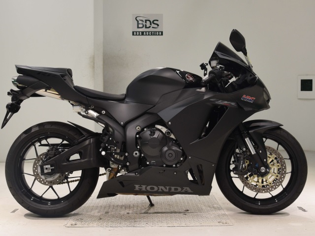 Honda CBR600RR 2024
