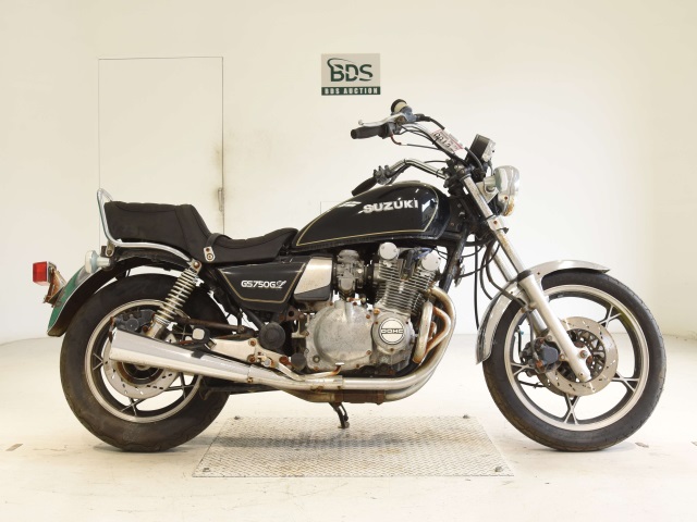Suzuki GS750G