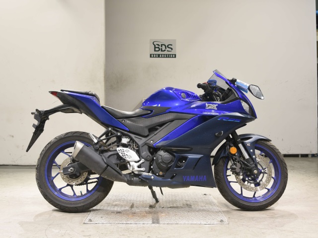 Yamaha YZF-R25A 2022