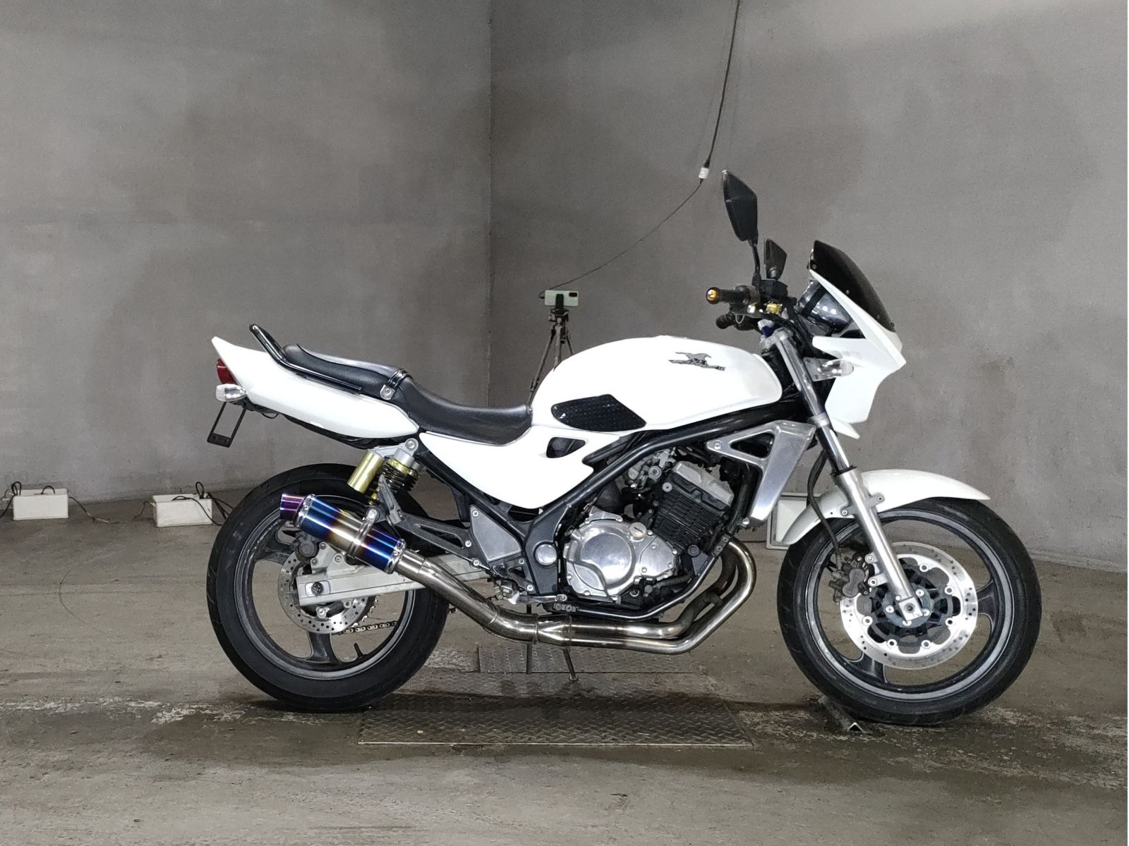 Kawasaki BALIUS ZR250 2000