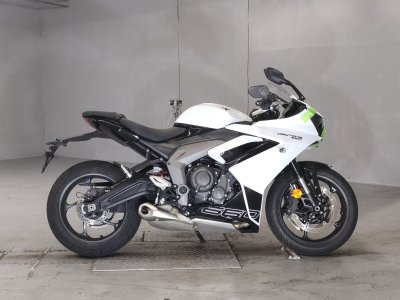 Triumph daytona 660 2024