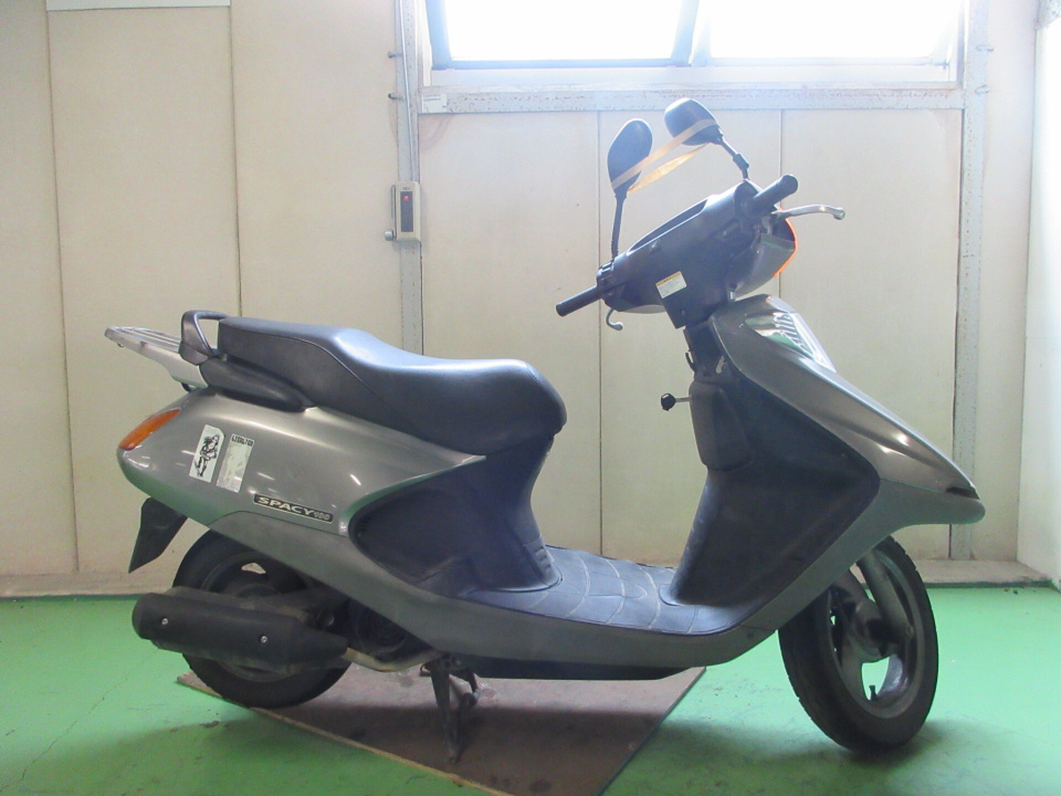 Honda SPACY100 2003
