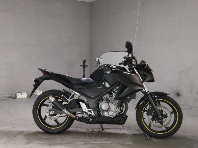 Honda CB250F 2015