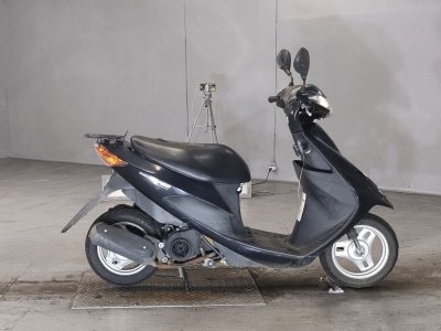 Suzuki ADDRESS V50