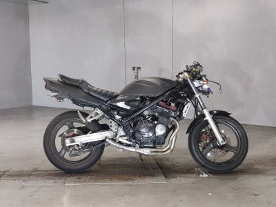 Suzuki BANDIT250V