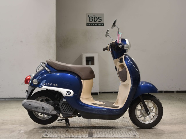 Honda GIORNO 2016