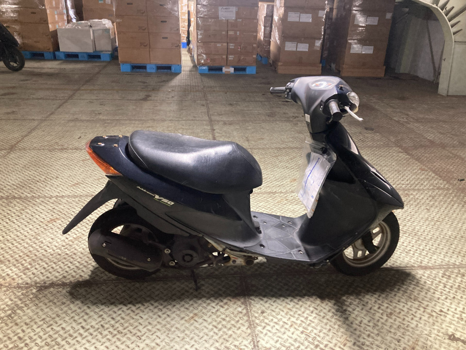 Suzuki ADDRESS V50
