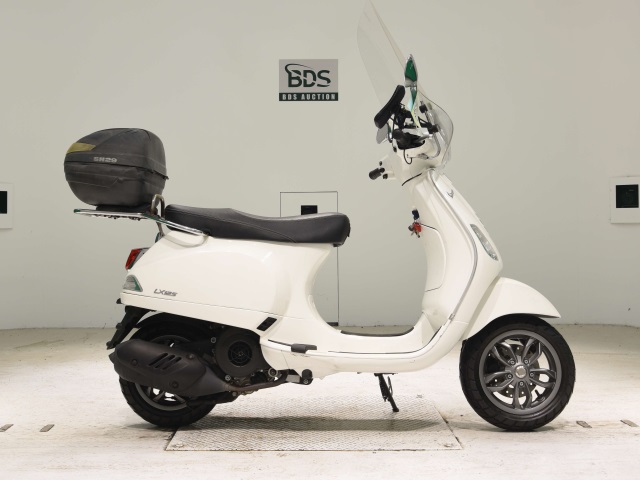 Vespa LX125IE 2021