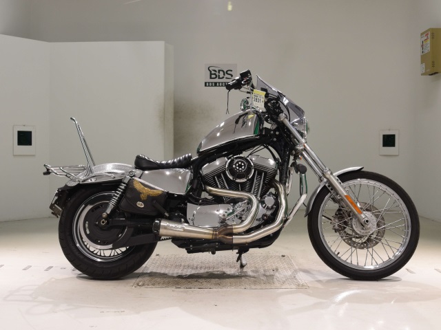 HD SPORTSTER SEVENTY-TWO XL1200V 2015