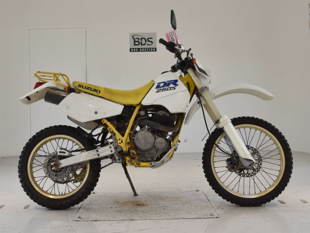 Suzuki DR250S 1990