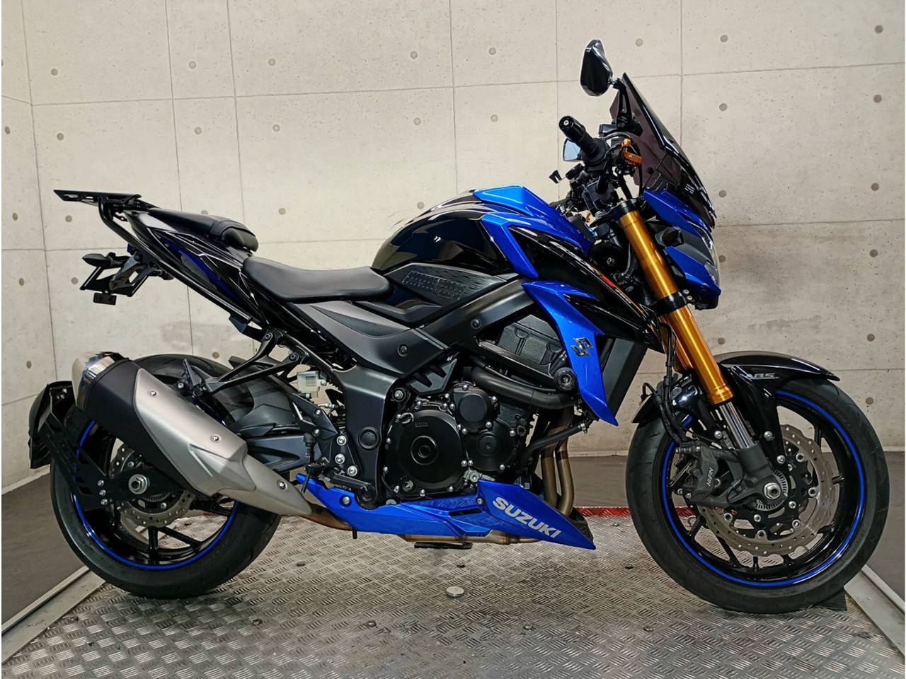 Suzuki GSX-S750A 2017