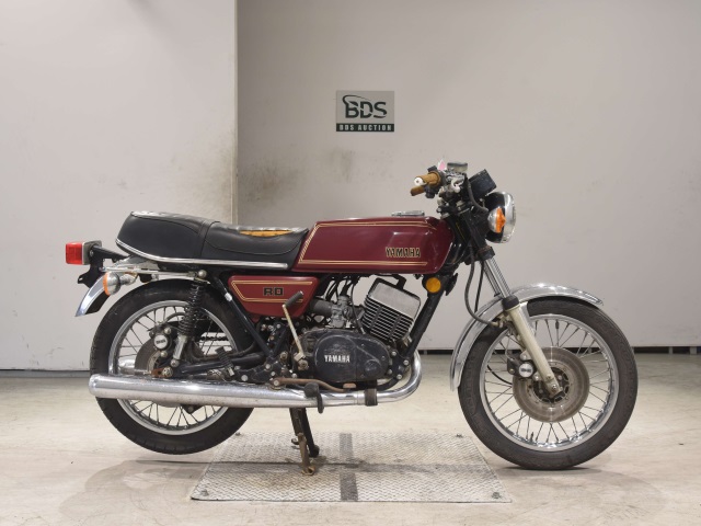 Yamaha RD400