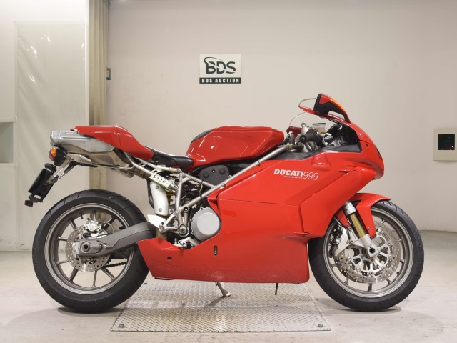 Ducati 999 2005