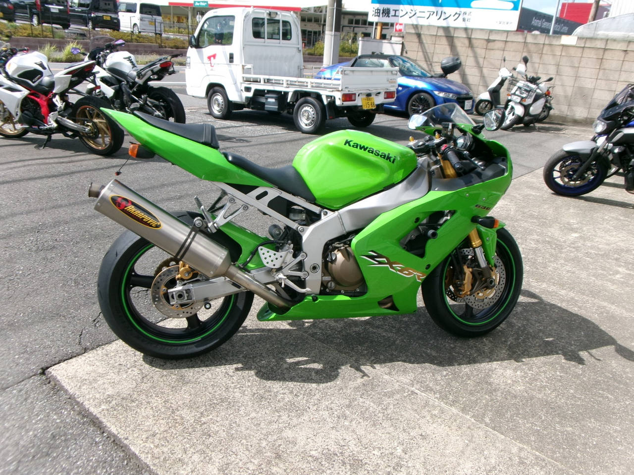 Kawasaki NINJA ZX-6R 2003