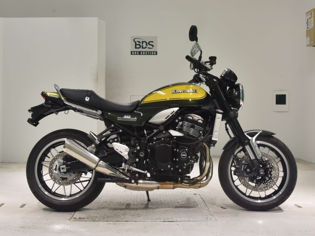 Kawasaki Z900RS 2024