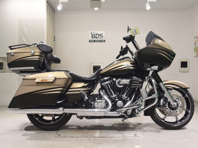 HD ROAD GLIDE FLTRXSE1800 2013