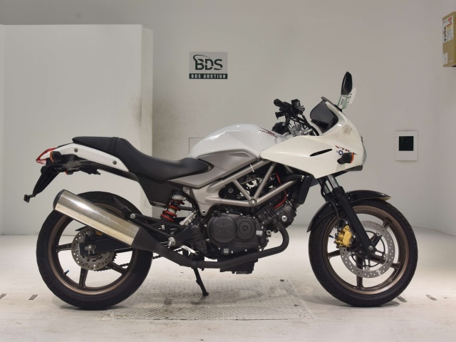 Honda VTR250F 2015