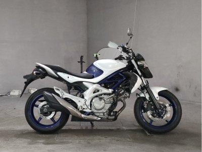 Suzuki GLADIUS SFV650 2010