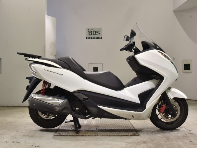Honda FORZA SI 2016