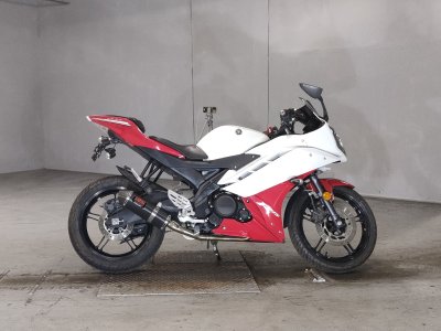 Yamaha YZF-R15 2013