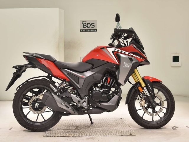 Honda CB200XA 2024