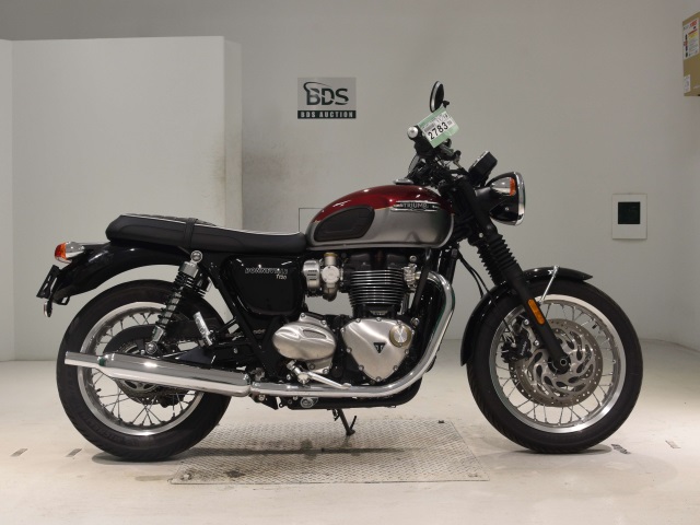 Triumph BONNEVILLE T120 2024