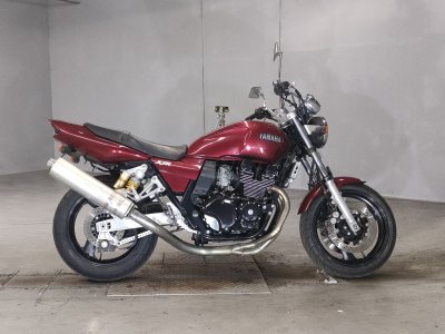Yamaha XJR400 2006