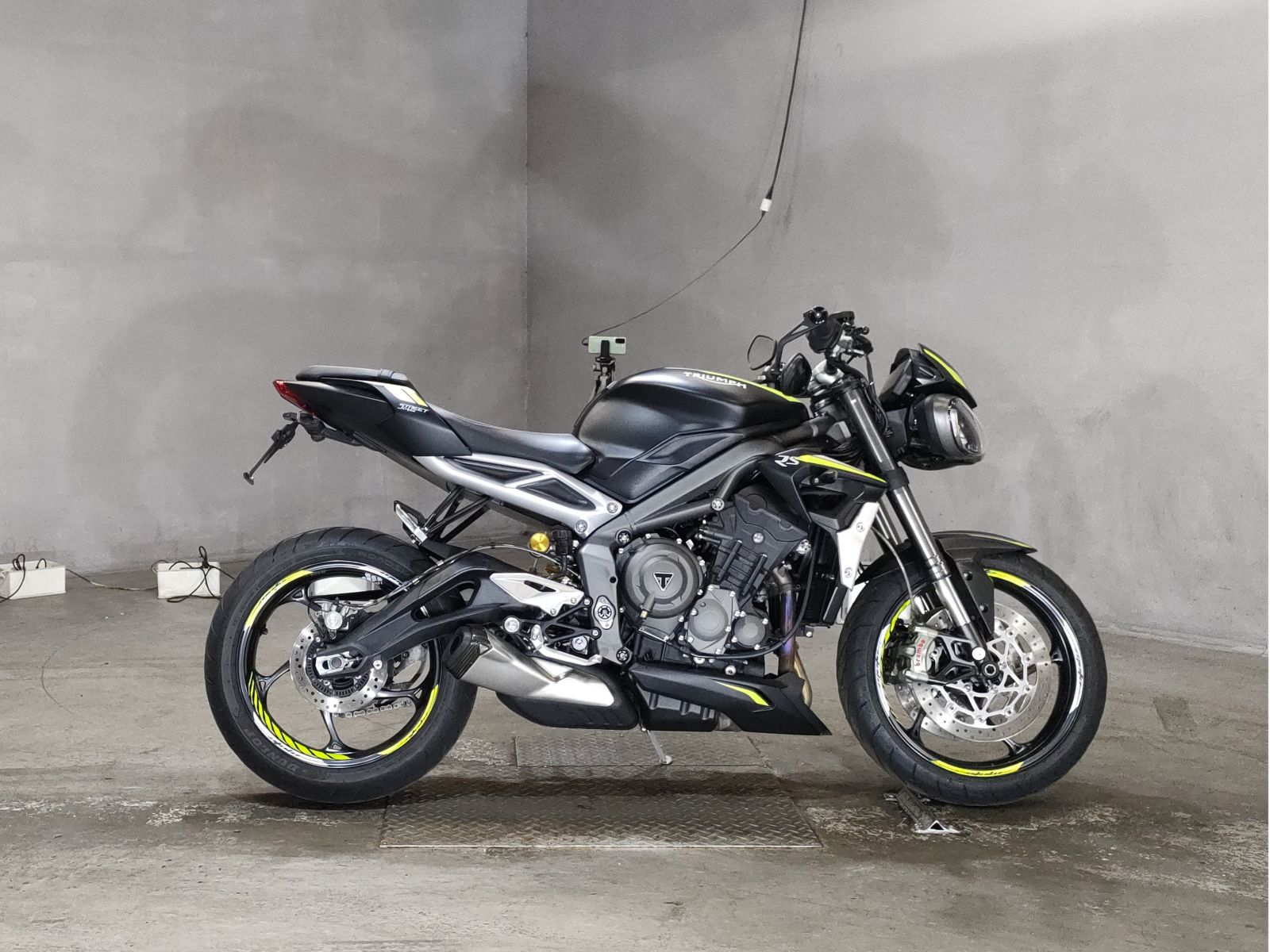 Triumph STREET TRIPLE RS 2021