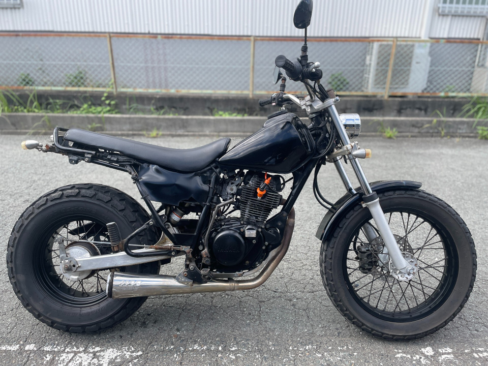 Yamaha TW200