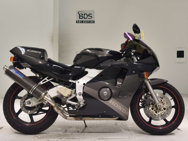 Honda CBR250RR 1990